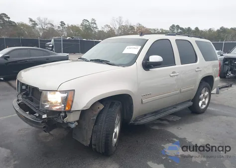 2013 Chevrolet Tahoe C1500 Lt z USA, uszkodzony, nr VIN 1GNSCBE02DR178697
